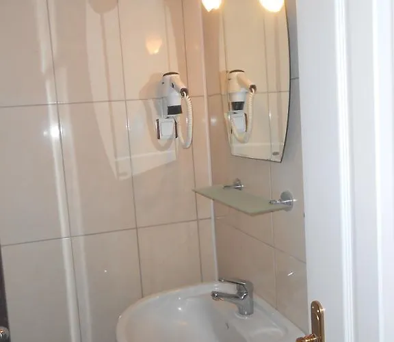 Demir Hotel