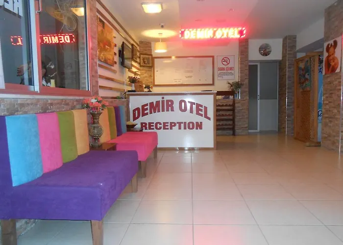 Hotel Demir