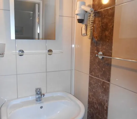 Hotel Demir 3*
